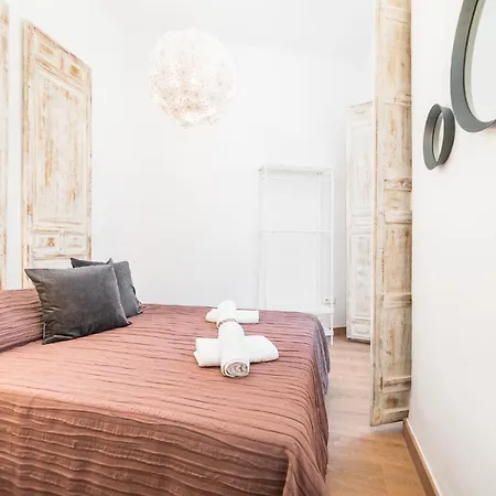 Apartment Homes Uncibay Square Malaga
