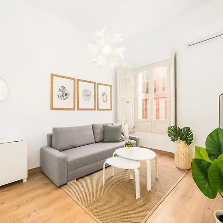 Homes Uncibay Square Apartment Malaga